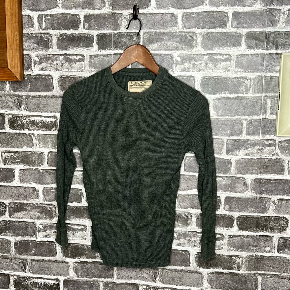 Seven apparel kids long sleeve thermal size medium (10-12)